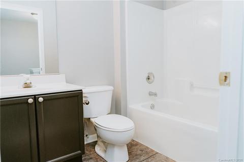 8059 Mariners Pointe Cir, Denver, NC 28037 photo 18