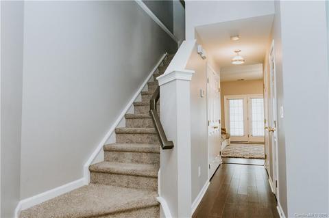 8059 Mariners Pointe Cir, Denver, NC 28037 photo 10