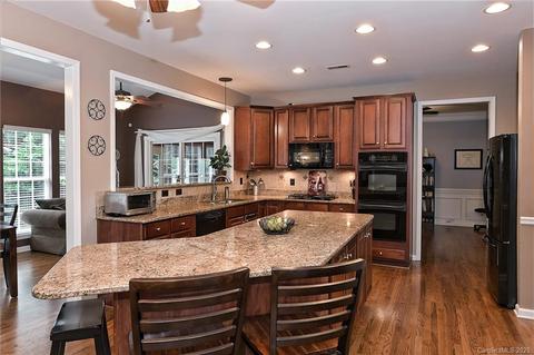 512 Ann Shaw Ave, Fort Mill, SC 29708 photo 15