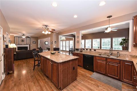 512 Ann Shaw Ave, Fort Mill, SC 29708 photo 11