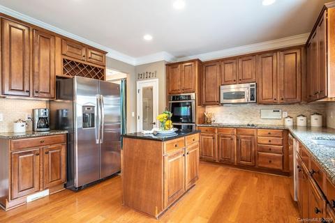 10763 Traders Ct, Davidson, NC 28036 photo 8