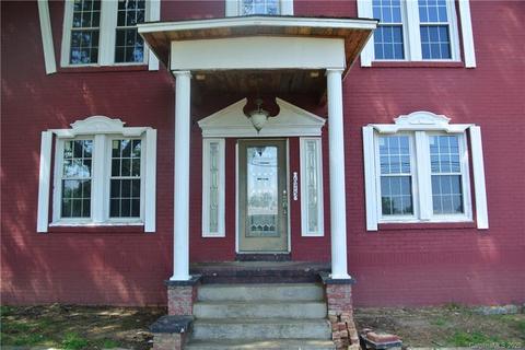 675 E Main St, Spindale, NC 28160 photo 2