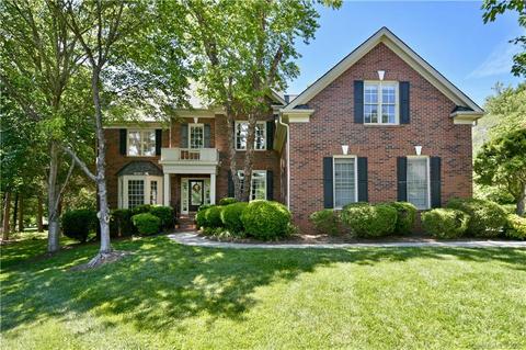 17002 Winged Thistle Ct, Davidson, NC 28036 photo 1