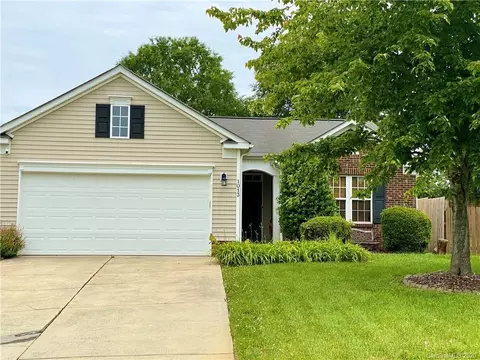 1013 Sunlight Path Dr, Monroe, NC 28110 photo 2