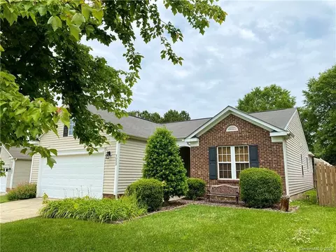 1013 Sunlight Path Dr, Monroe, NC 28110 photo 1