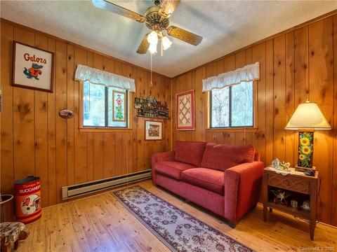 1896 Hurricane Ridge Trce, Clyde, NC 28721 photo 22