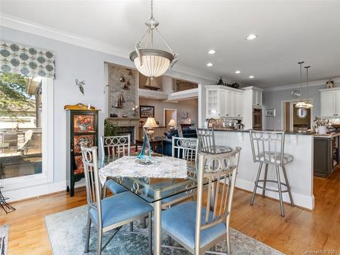 7114 Windaliere Dr, Cornelius, NC 28031 photo 14