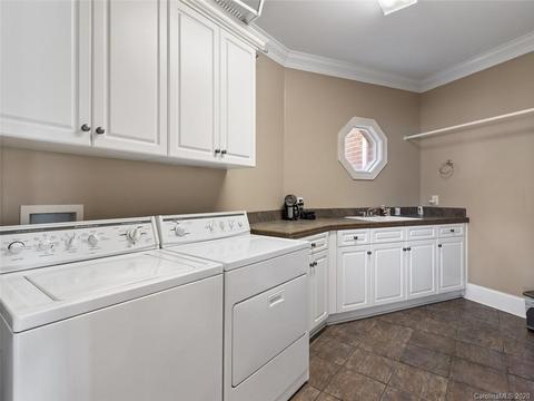 7114 Windaliere Dr, Cornelius, NC 28031 photo 20