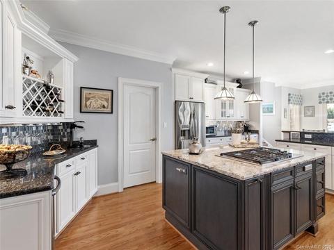 7114 Windaliere Dr, Cornelius, NC 28031 photo 12