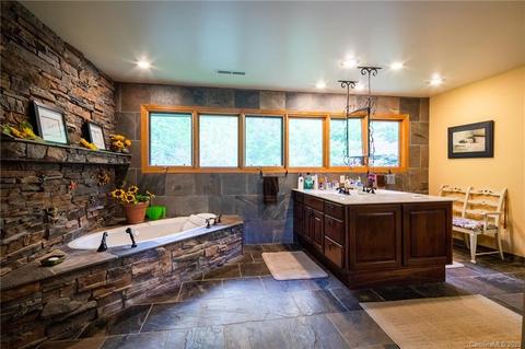 883 Windover Dr, Brevard, NC 28712 photo 32