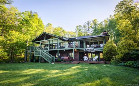 883 Windover Dr, Brevard, NC 28712 photo 1