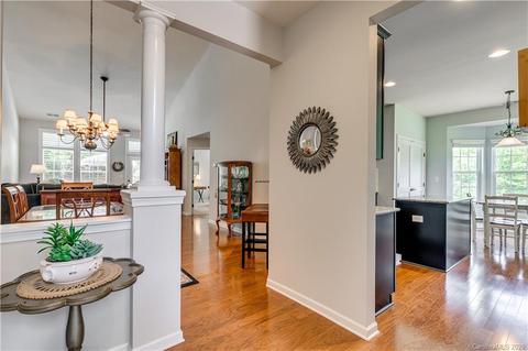 515 Sailview Dr, Tega Cay, SC 29708 photo 5