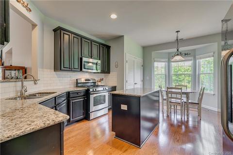 515 Sailview Dr, Tega Cay, SC 29708 photo 6