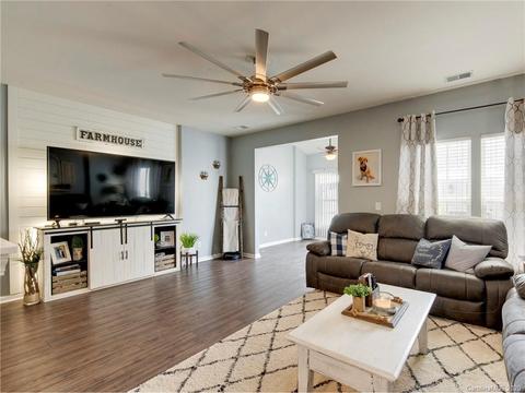 9537 Glenashley Dr, Cornelius, NC 28031 photo 7