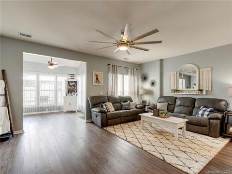 9537 Glenashley Dr, Cornelius, NC 28031 photo 5
