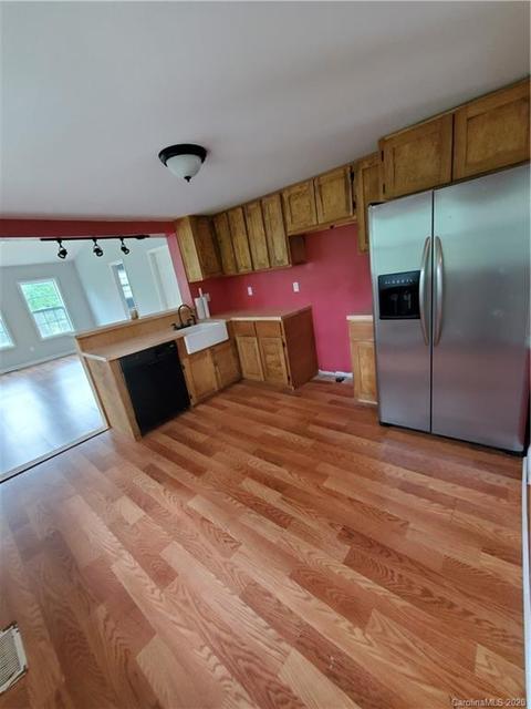 1981 Usher Rd, Lancaster, SC 29720 photo 6
