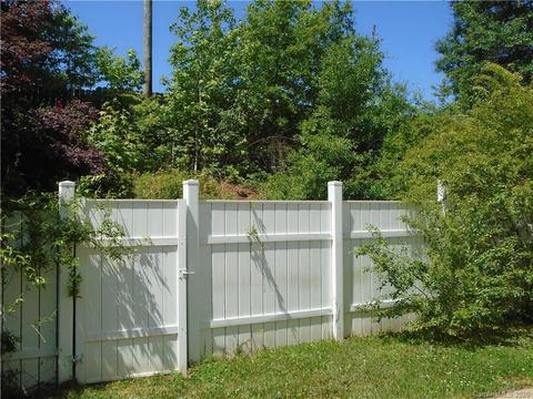 7916 Mariners Pointe Cir, Denver, NC 28037 photo 33