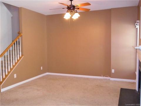 7916 Mariners Pointe Cir, Denver, NC 28037 photo 6