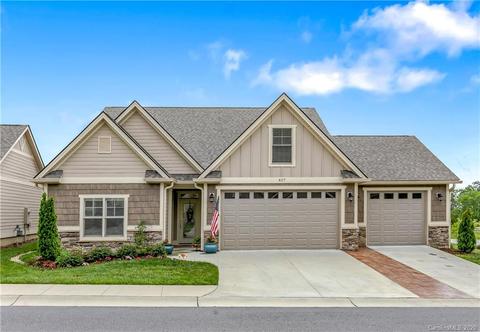 427 Windstone Dr, Fletcher, NC 28732 photo 1