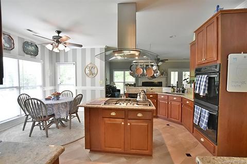 734 Portpatrick Pl, Fort Mill, SC 29708 photo 16