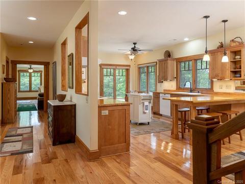 883 Highland View Ln, Mill Spring, NC 28756 photo 10