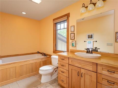 883 Highland View Ln, Mill Spring, NC 28756 photo 21