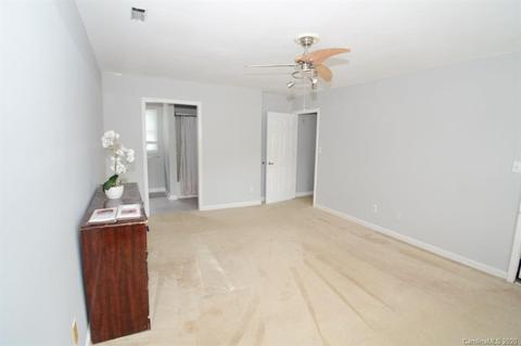 19515 Tryon St, Cornelius, NC 28031 photo 6