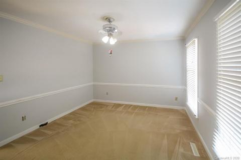 19515 Tryon St, Cornelius, NC 28031 photo 4