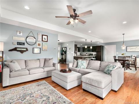 39 Horizon Way, Alexander, NC 28701 photo 3
