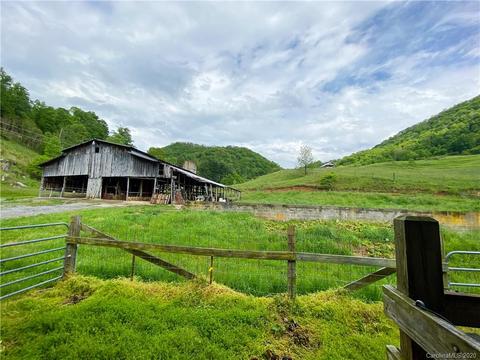 618 Glades Rd, Clyde, NC 28721 photo 31