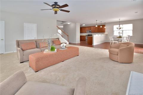 3309 Streamside Dr, Davidson, NC 28036 photo 12