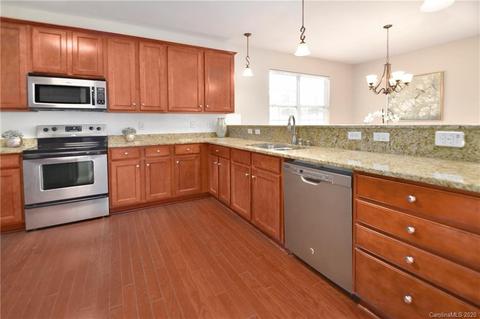 3309 Streamside Dr, Davidson, NC 28036 photo 8
