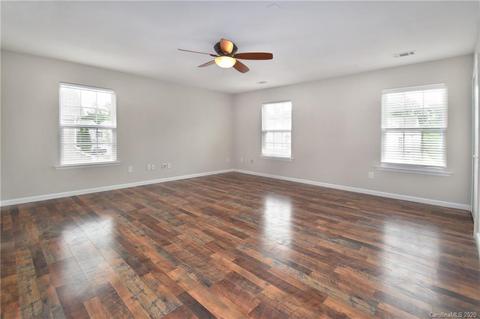 3309 Streamside Dr, Davidson, NC 28036 photo 24