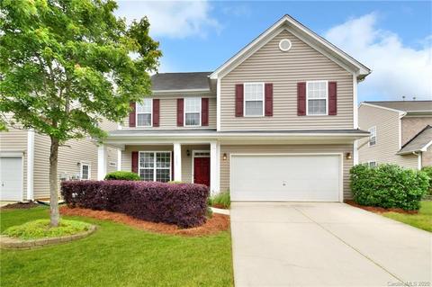 3309 Streamside Dr, Davidson, NC 28036 photo 1