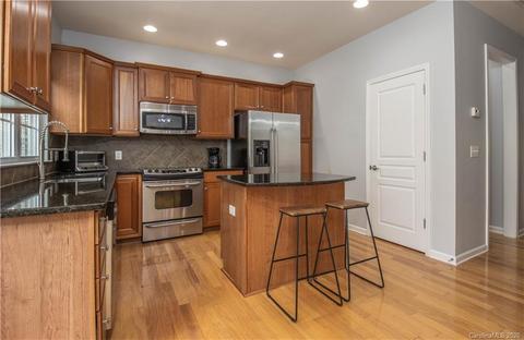 1068 Drayton Ct, Fort Mill, SC 29708 photo 9