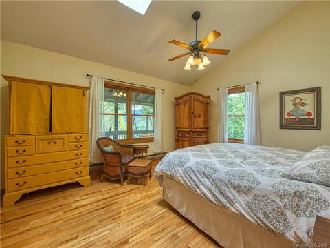 243 Skyview Trce, Clyde, NC 28721 photo 18