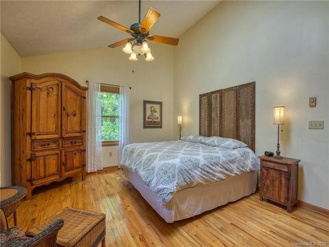 243 Skyview Trce, Clyde, NC 28721 photo 16