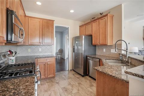 1131 Anduin Falls Dr, Charlotte, NC 28269 photo 8