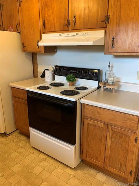 427 Hillcrest St, Sylva, NC 28779 photo 6
