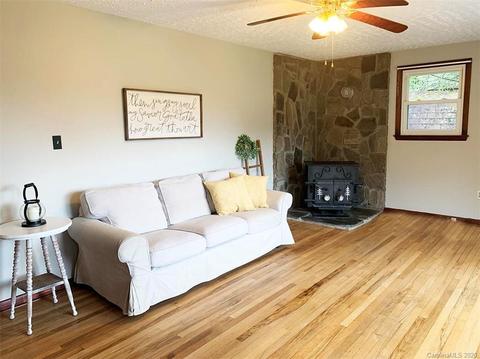 427 Hillcrest St, Sylva, NC 28779 photo 9