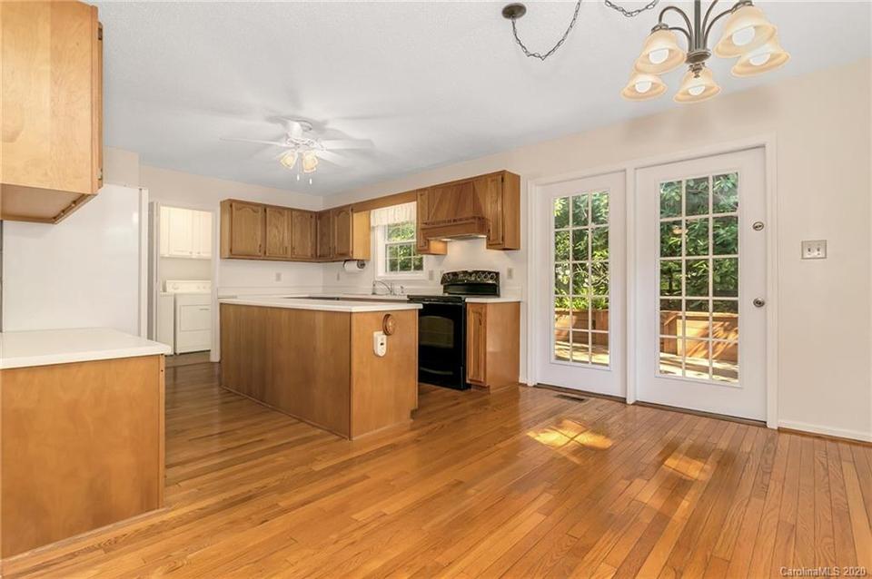  46 Surrey Run, Asheville, NC 28803 photo 16