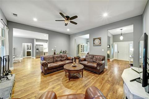 1120 Blacksnake Rd, Stanley, NC 28164 photo 9