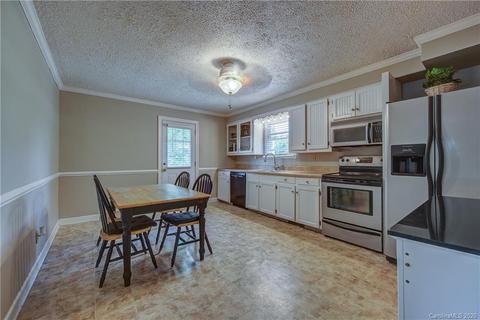 716 Mauney Rd, Stanley, NC 28164 photo 5
