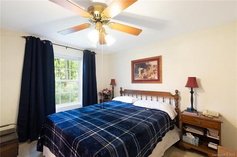 115 Maple Dr, Brevard, NC 28712 photo 10