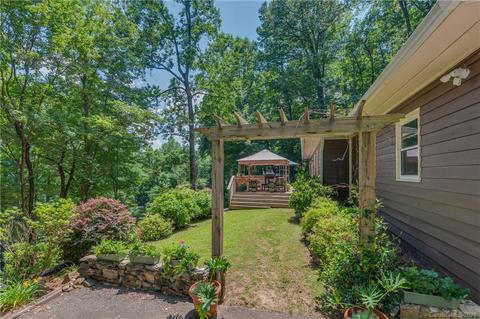 220 E Park Dr, Tryon, NC 28782 photo 2