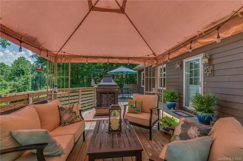 220 E Park Dr, Tryon, NC 28782 photo 3