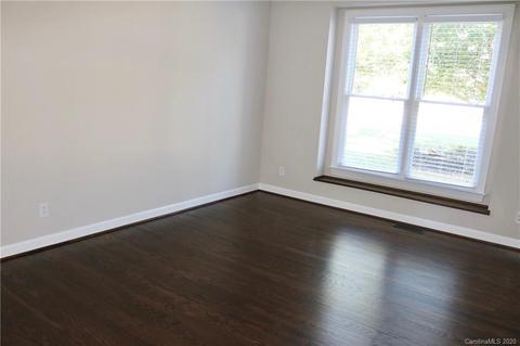 8515 Forest Shadow Cir, Cornelius, NC 28031 photo 10