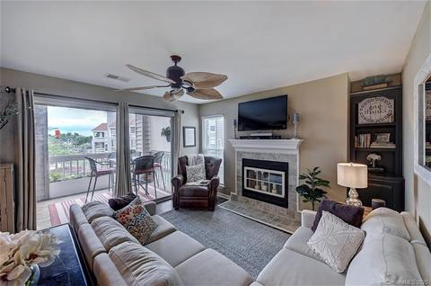 18833 Vineyard Point Ln, Cornelius, NC 28031 photo 7