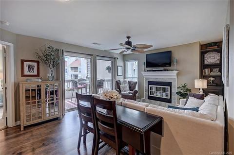 18833 Vineyard Point Ln, Cornelius, NC 28031 photo 6