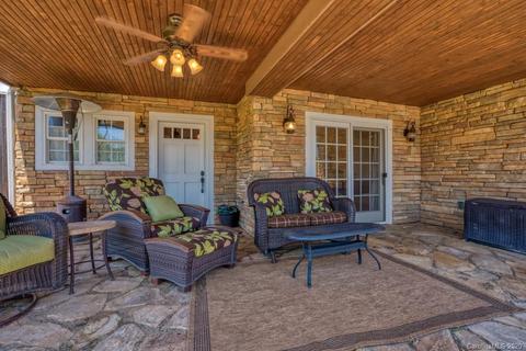 154 Saddleside Dr, Mill Spring, NC 28756 photo 9